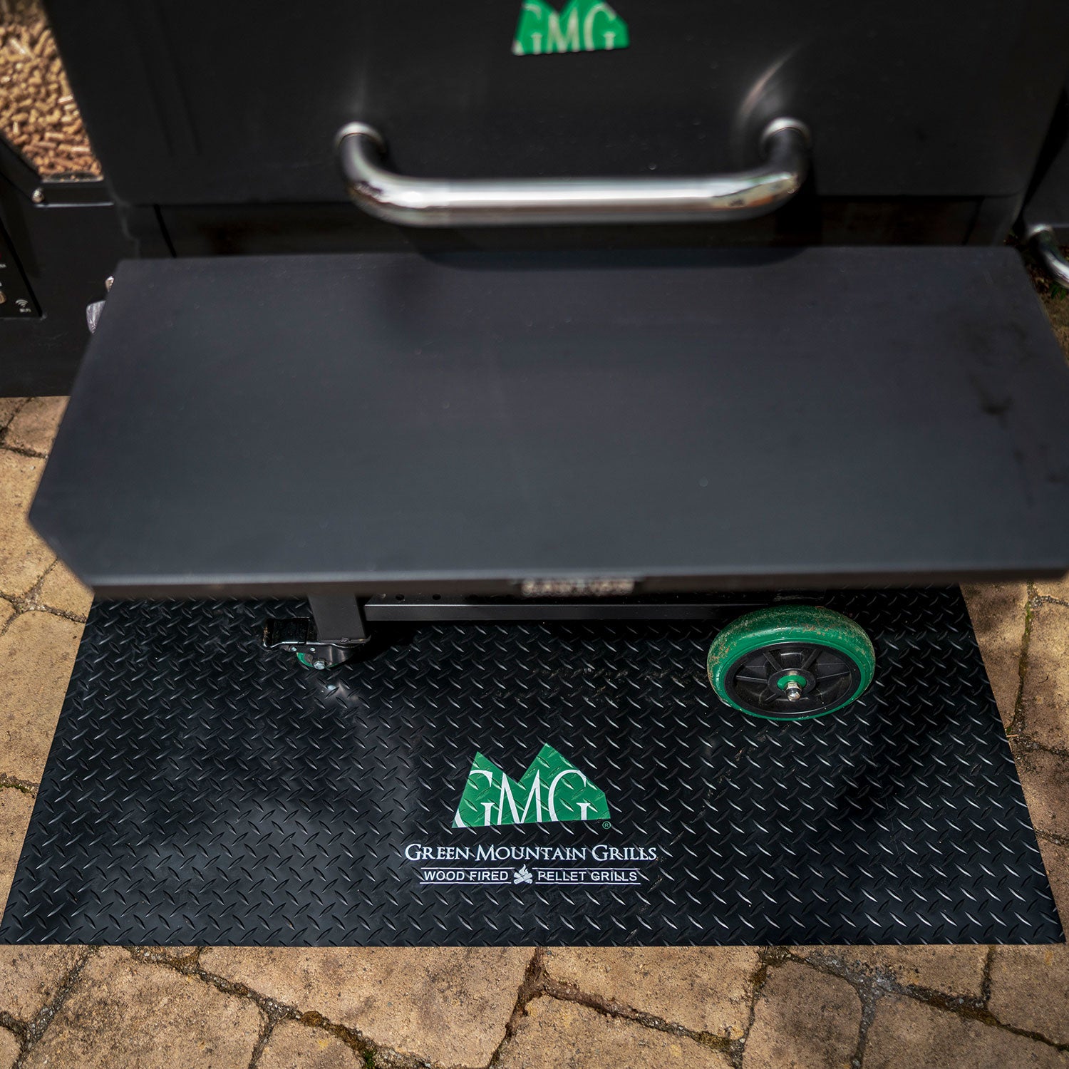 Green Mountain Grills 48" x 36" Inch Grill Mat Protector Easy to Clean GMG-4111