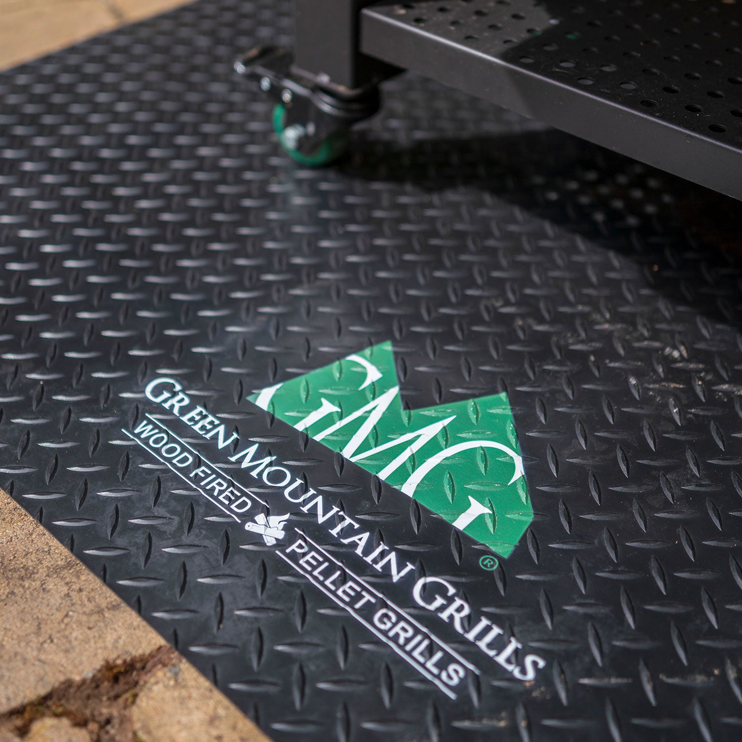 Green Mountain Grills 48" x 36" Inch Grill Mat Protector Easy to Clean GMG-4111